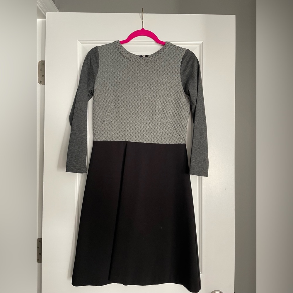 LOFT Dress - Picture 2 of 2
